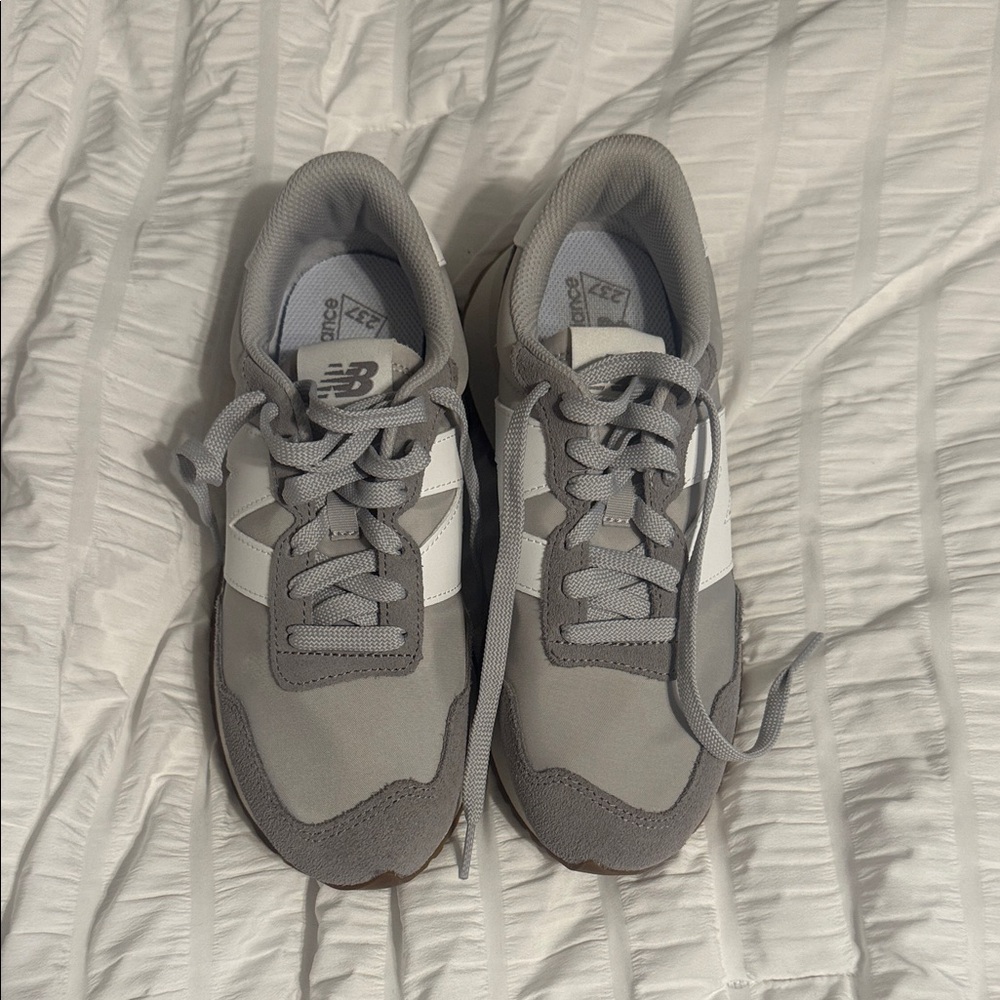 New Balance Light Gray & White Classic Runner